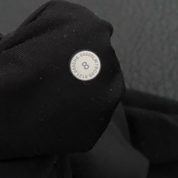 Lululemon bike shorts - Picture 4 of 4